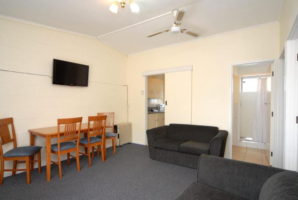 Frimley Lodge Motel Hastings Kültér fotó